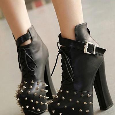 Black Spike Accent Lace Up Buckled Chunky Heel..