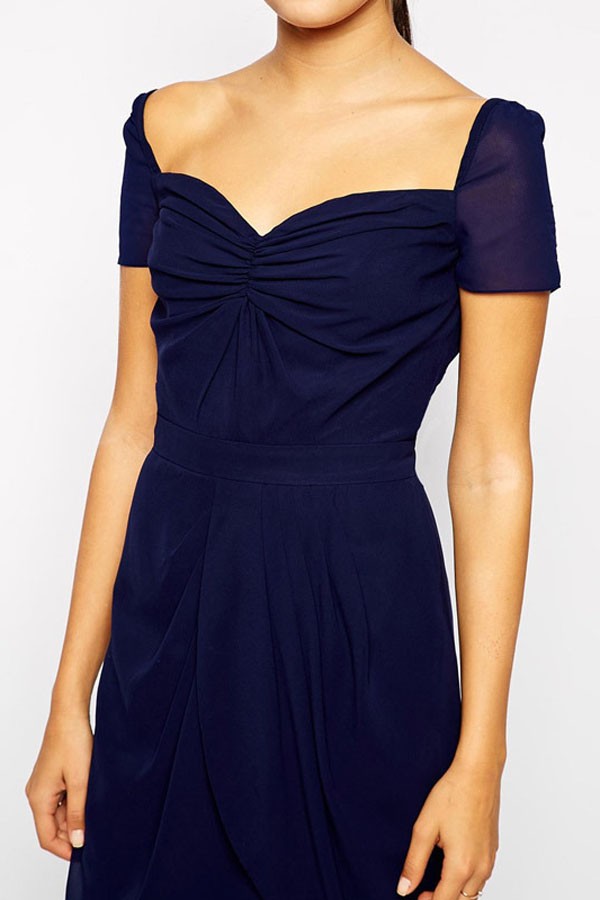 sweetheart neckline mermaid cut with tulip sleeves