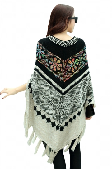 Ladies Geometric Patterned Tassel Pullover Sweater Khaki (an)